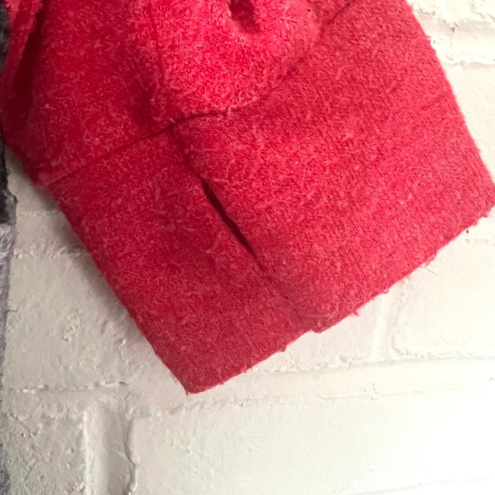 Loveappella Tamar Colorblock Hoodie with Thumbholes | 1X - Picture 3 of 4